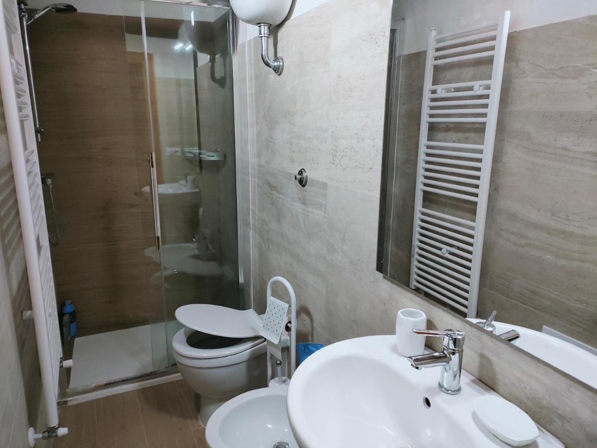 Francigena Viterbo Apartment Con Parcheggio Gratuito A Soli 2 Minuti 外观 照片