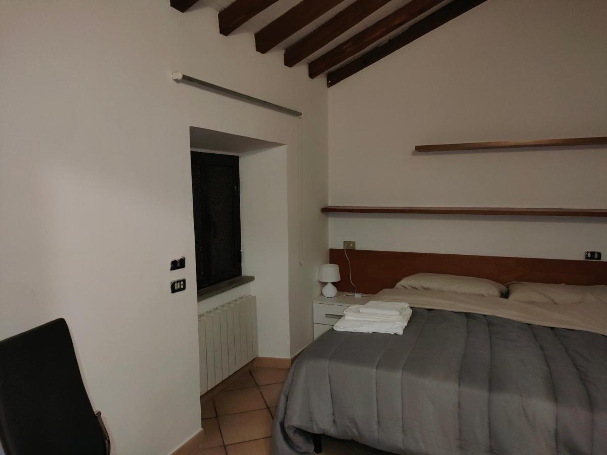 Francigena Viterbo Apartment Con Parcheggio Gratuito A Soli 2 Minuti 外观 照片