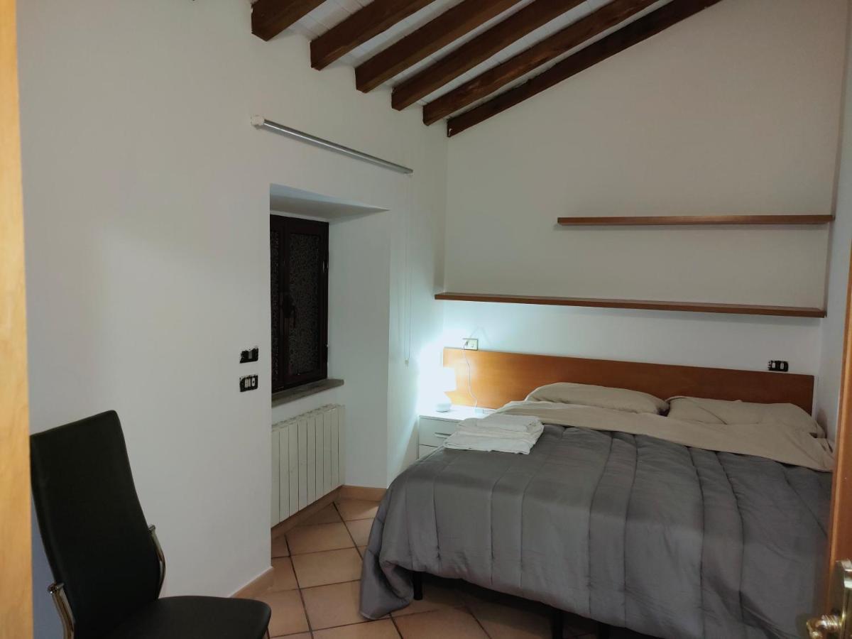 Francigena Viterbo Apartment Con Parcheggio Gratuito A Soli 2 Minuti 外观 照片